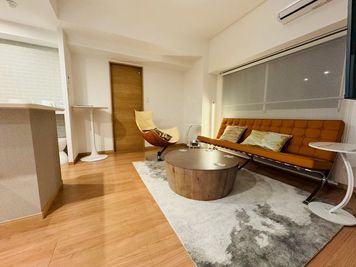 Luxury Sweet East LuxurySweetEast71 最大10人、ペット可、新築の室内の写真