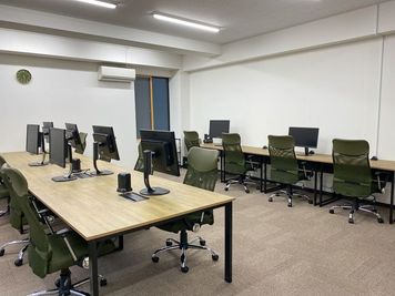 【ドロップイン予約】大分駅徒歩5分!モニター常設・高速Wi-Fi完備の気楽に使えるコワーキングスペース① - いいオフィス大分 by 動画編集CAMP