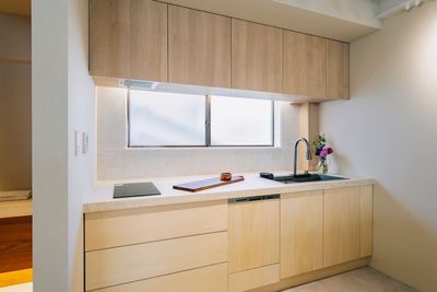 キッチン、調理器具は、ご自由にご使用ください - 株式会社アトリエサンクレーヴ Rent Space Terrace REVESの室内の写真