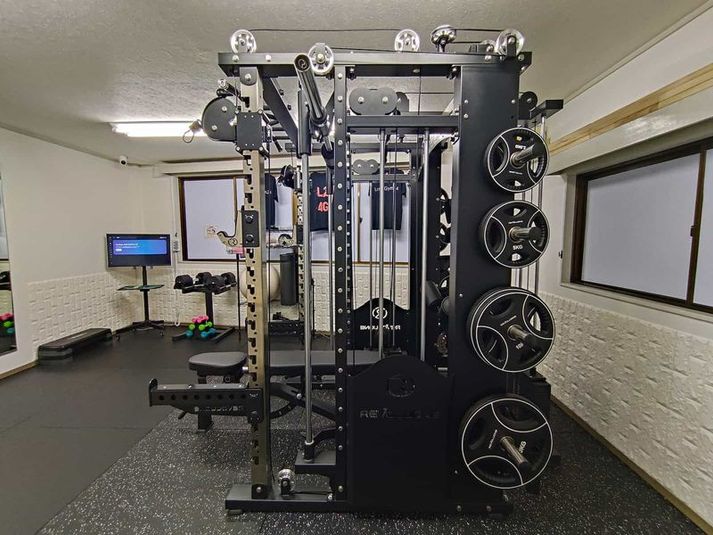 レンタルジム/シェアジム/ プライベートジム/個室ジム/ダンス - LoveGym24梅田