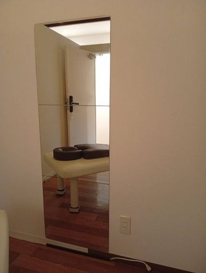 リラク用ベッドがあるシェアサロン - 沖縄リラク