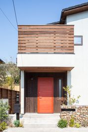 逗子の開放的なMTGスペース 逗子の開放的なMTGスペース（WAREHOUSE Zushi）の入口の写真