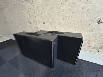 ダンベルミットで高重量のトレーニングが可能 - レンタルジムAivic代々木の室内の写真
