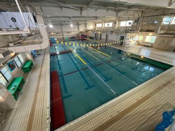 トピレックスイムクラブアヤセ 屋内プール他を独占使用可能！（但し夜間、早朝に限る）の室内の写真