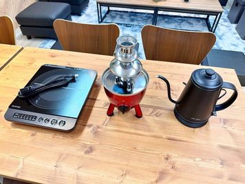 IHクッキングヒーター、チョコフォンデュ、ケトル - エムズ新宿御苑 懇親会もできる貸会議室　LUXE新宿(2026年1月以降予約用)の設備の写真