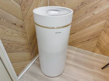 空気清浄機 - エムズ新宿御苑 懇親会もできる貸会議室　LUXE新宿(2026年1月以降予約用)の室内の写真