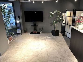 スペース内部：机と椅子を撤去した状態 - SPACE kururi   SPACE kururi【環】HARAJYUKUの室内の写真