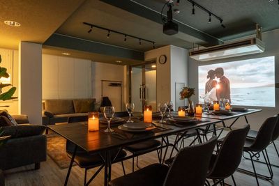 813_MillionLOUNGE西新宿 レンタルスペースの室内の写真