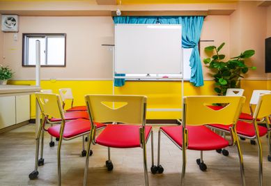 【閉鎖】カリクラシ 西田ビル３F 【閉鎖】西田ビル３０２の室内の写真