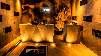 T2 SHINJUKU（ティーツーシンジュク）東京都新宿 T2 SHINJUKU 新宿の室内の写真