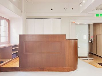 Reception(レセプション) - The DANCE HUB Yokohama レンタルスタジオ/スペース(Studio A)の室内の写真