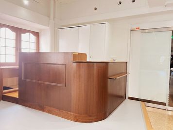 Reception(レセプション) - The DANCE HUB Yokohama レンタルスタジオ/スペース(Studio A)の室内の写真