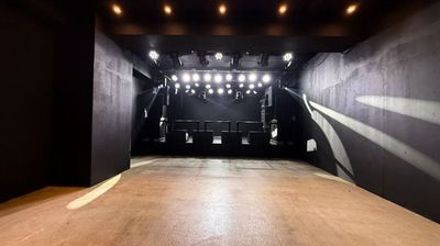 EREN YOKOHAMA スタジオ「エレン」の室内の写真