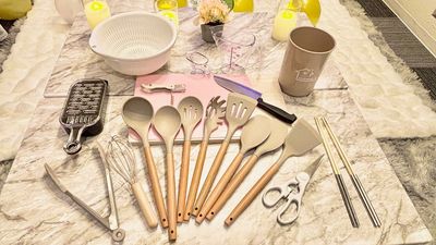 お鍋などに必要な調理器具一式ございます。 - グッドワン新大阪Amouris 24H利用可☆室内防犯カメラ無し❣グッドワン新大阪Amourisの設備の写真