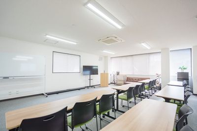 Brain会議室★新大阪 《Brain会議室新大阪B》の室内の写真