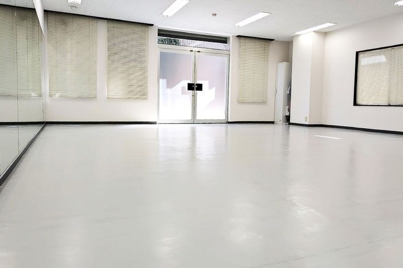 楽々レンタルスタジオ姫路店1階｜ダンスができるレンタルスタジオ - 楽々レンタルスタジオ 姫路店