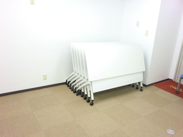 ひろびろゆったりスペース - ひまわり会議室