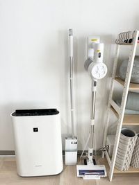 掃除機、クイックルワイパー、空気清浄機（SHARP）完備。 - レンタルピラティススタジオAivic渋谷2号店【Aスペース】の設備の写真