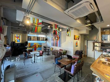 レンタルスペース 7artscafeの室内の写真