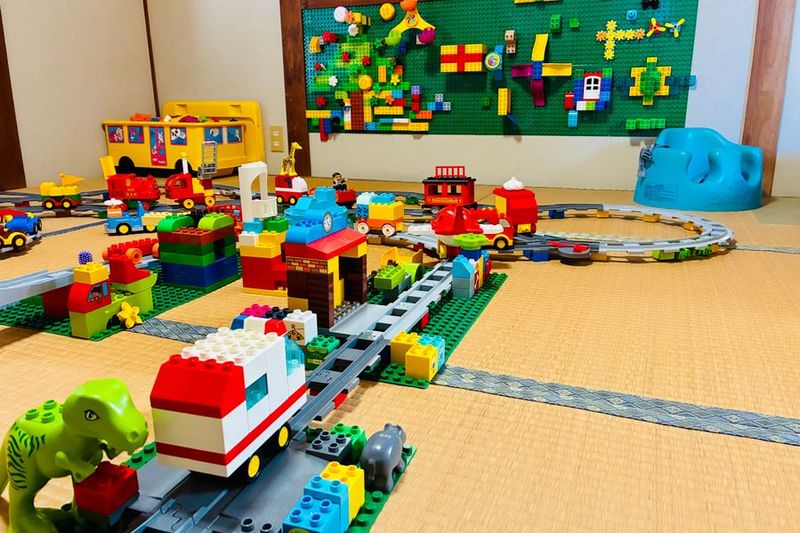 室内アスレチック×レゴデュプロで遊べるキッズスペース - かつうラボ