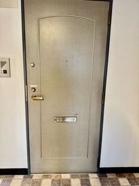 入り口ドア - 🌸矢場町＆栄パーティ向けレンタルスペース🌸 広いキッチン付きレンタルスペース THE ROOM矢場町＆栄02の入口の写真