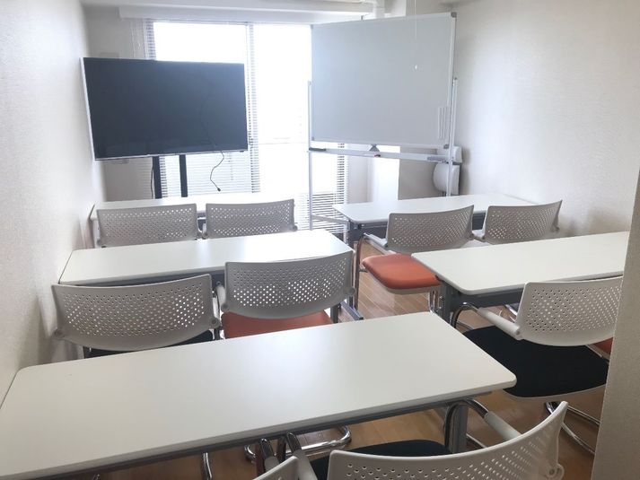 Wifi／モニタ／ホワイトボード - クロエ／川崎駅徒歩６分／最上階