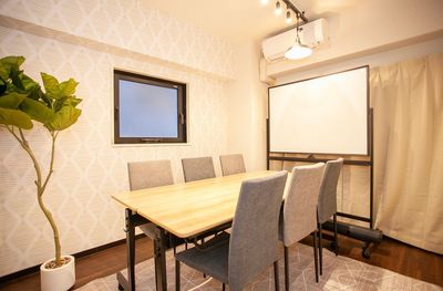 【新規オープン】綺麗・安い・快適な会議室！　個室/WEB会議/PC・事務作業/面接/映画/ボドゲ/整体/撮影/飲食OK - 柏コネクトスペース