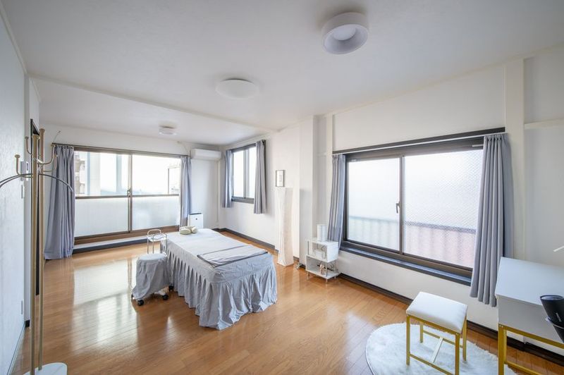 施術専門店Hi-TONE - 施術専門店 Hi-TONE