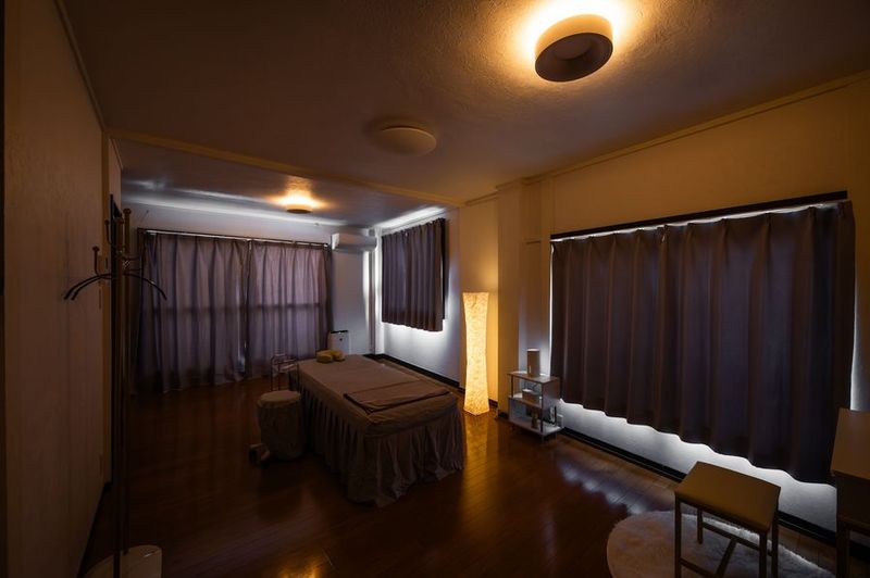 施術専門店Hi-TONE - 施術専門店 Hi-TONE