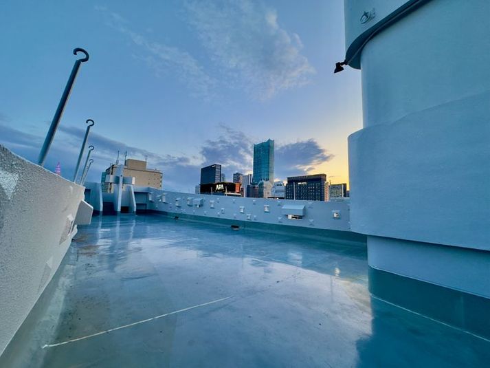 【102+R】新宿・歌舞伎町・最上階SkyLab｜絶景スタジオ - 新宿・歌舞伎町・最上階SkyLab｜屋上絶景スタジオ