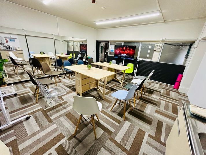 JK Studio 横浜 Let's Dancing🕺🪩 - JK Room 横浜 志村マンション