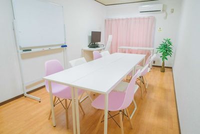 博多SAKURA会議室 2026.1月からこちら☆博多駅５分【博多SAKURA会議室】の室内の写真