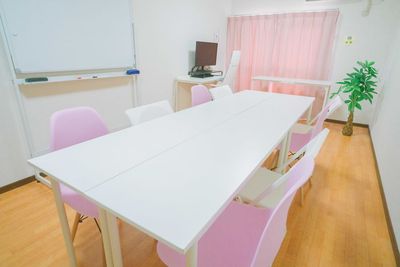 博多SAKURA会議室 2026.1月からこちら☆博多駅５分【博多SAKURA会議室】の室内の写真