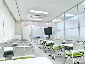 【名古屋駅1番出口徒歩3分】最大20名★会議やセミナーなど幅広く利用可!Wi-Fi,備品無料! - S *PLACE 名古屋駅前
