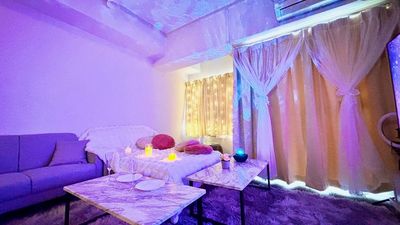 光の演出で映えます🌟 - グッドワン新大阪Amouris 24H利用可☆室内防犯カメラ無し❣グッドワン新大阪Amourisの室内の写真