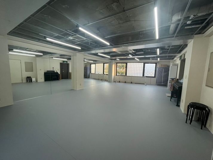 スタジオ「Etude」 - スタジオ「Etude」