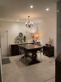 #クリスマス2025🎄 - 「サロット代官山」代官山T-SITE至近のRCデザイナーズハウス 〈サロット代官山〉自然光の入る地下1階・広いレンタルスペースの室内の写真