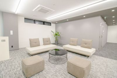 ふれあい貸し会議室 博多トヨタレンタリース ふれあい貸し会議室 Premium トヨタレンタリース博多駅前Sの室内の写真