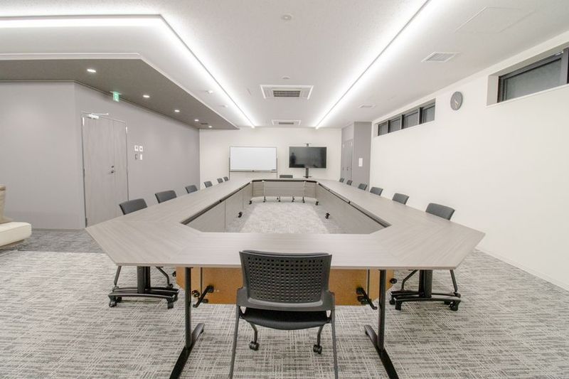 ふれあい貸し会議室 Premium トヨタレンタリース博多駅前S - ふれあい貸し会議室 博多トヨタレンタリース