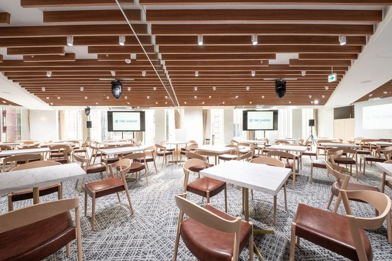 4F - グレイドパーク 新宿駅前