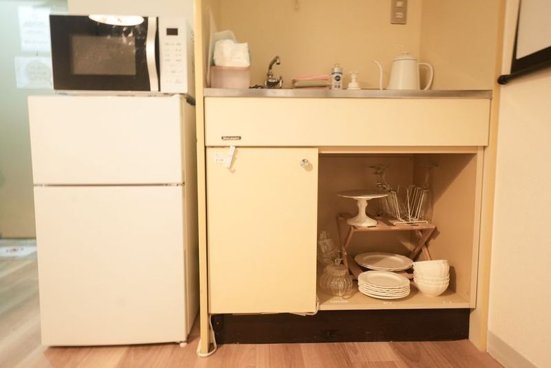 mellow room 新宿店 - mellow room 新宿店