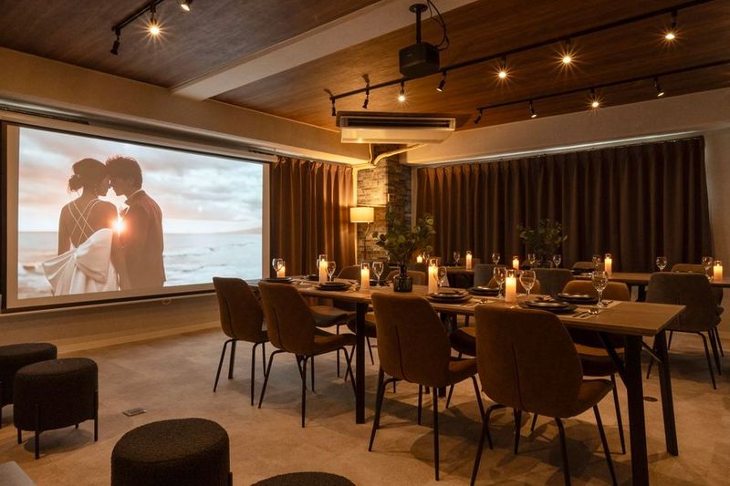 MillionLOUNGE広島駅前 - MillionLOUNGE