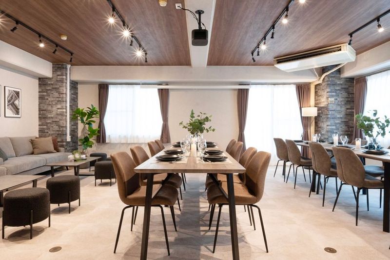 MillionLOUNGE広島駅前 - MillionLOUNGE