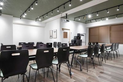 MillionLOUNGE ミリオン会議室広島の室内の写真