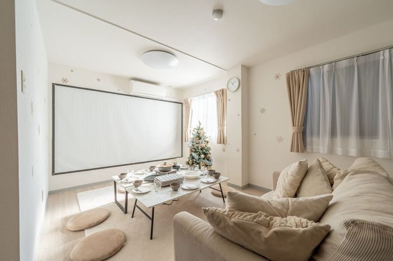 Comfy天満１✨商店街直結！24H⏰120インチスクリーン - Comfy天満