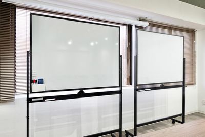 MillionLOUNGE ミリオン会議室広島の室内の写真