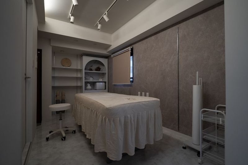 レンタルサロン Freese IZUMI - レンタルサロン フレーゼ泉 久屋大通 