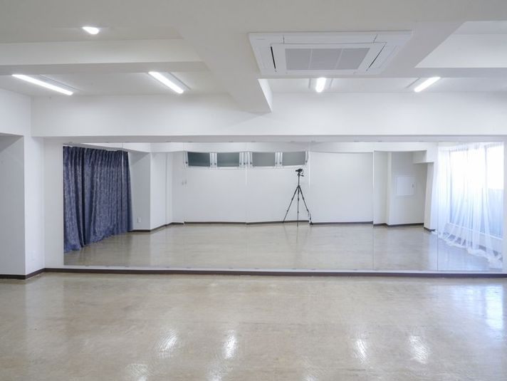 Space New Authentic　スペースC - New Authentic