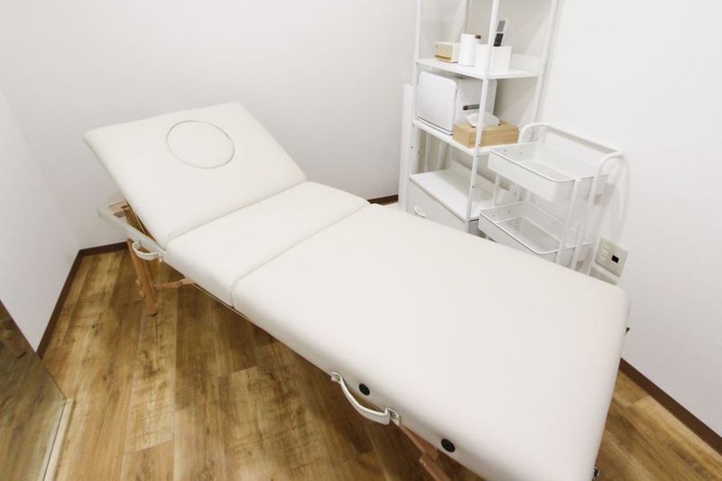 レンタルサロン Roomié-ルミエ 青葉台 - レンタルサロンRoomié-ルミエ青葉台