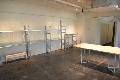 棚は移動や完全にバラして撤去も可能です。某有名ブランド？製 - レンタルスペース =CONCNET-OSAKA= レンタルスペース-CONCENT OSAKAの室内の写真
